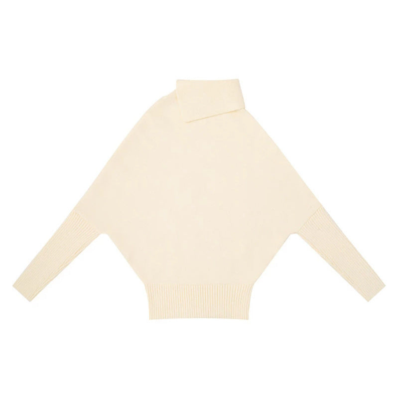 Damen Oversize-Pullover mit Rollkragen, asymmetrischer Schulter-Knopfleiste und Zopfstrick-Details Echoarchiv