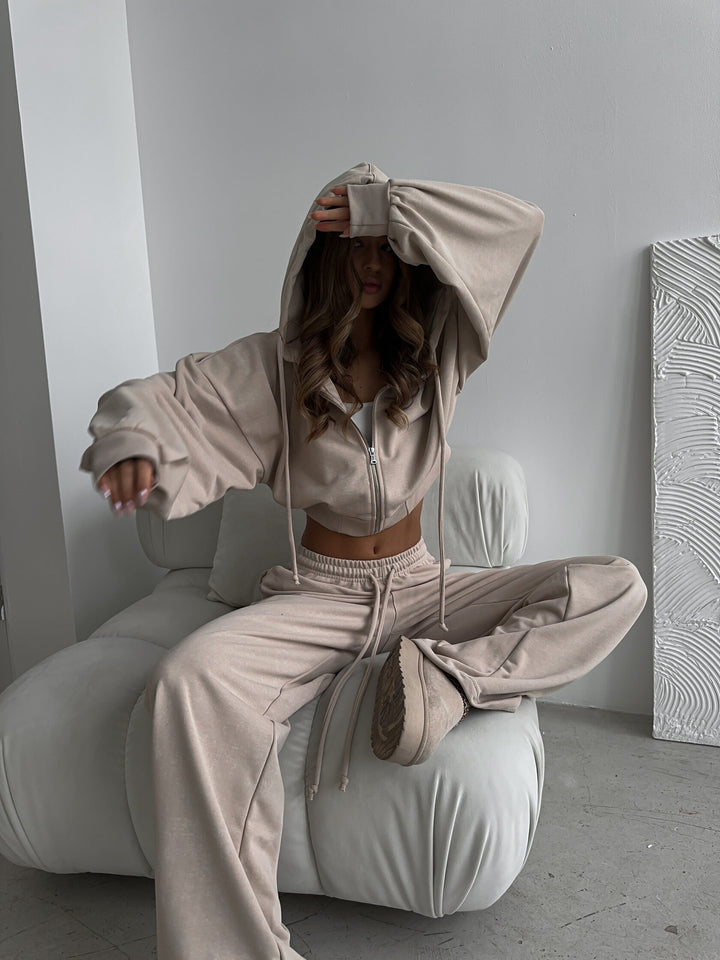 Damen kurzes Kapuzenzipper-Lounge-Set mit oversized Ärmeln und weitem Jogginghose-Schnitt – Auréline