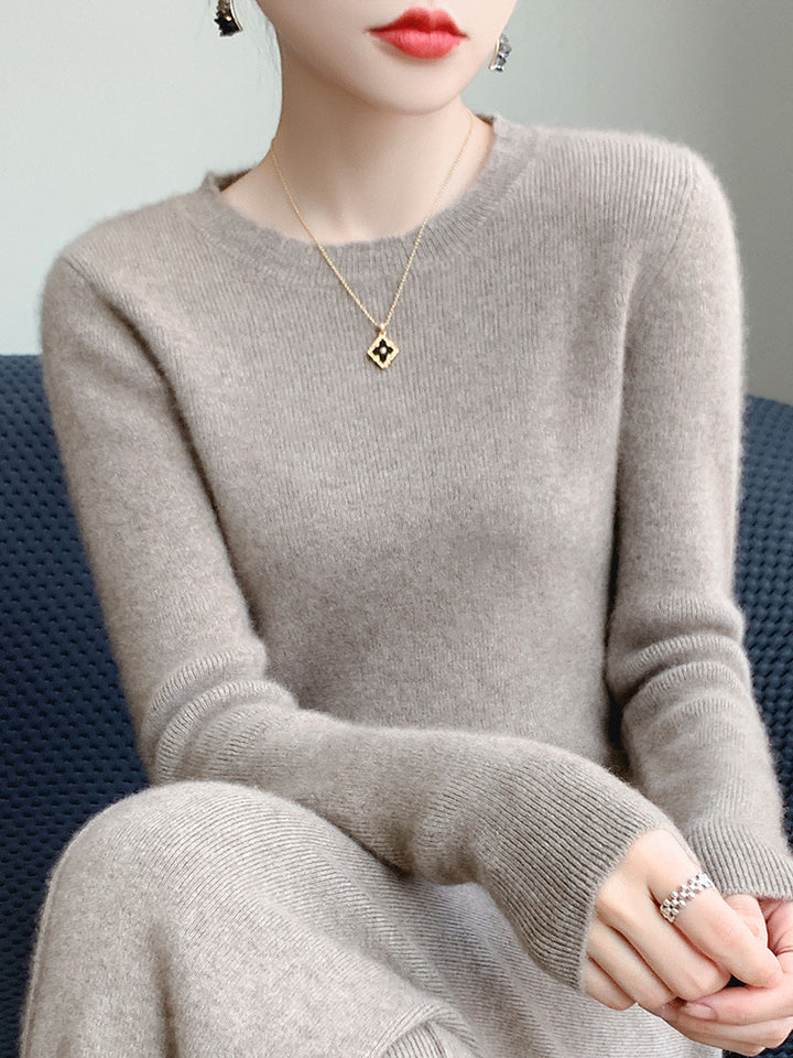 Damen Weicher Feinstrickpullover mit welligem Rundhalsausschnitt und kaschmirähnlicher Oberfläche Echoarchiv