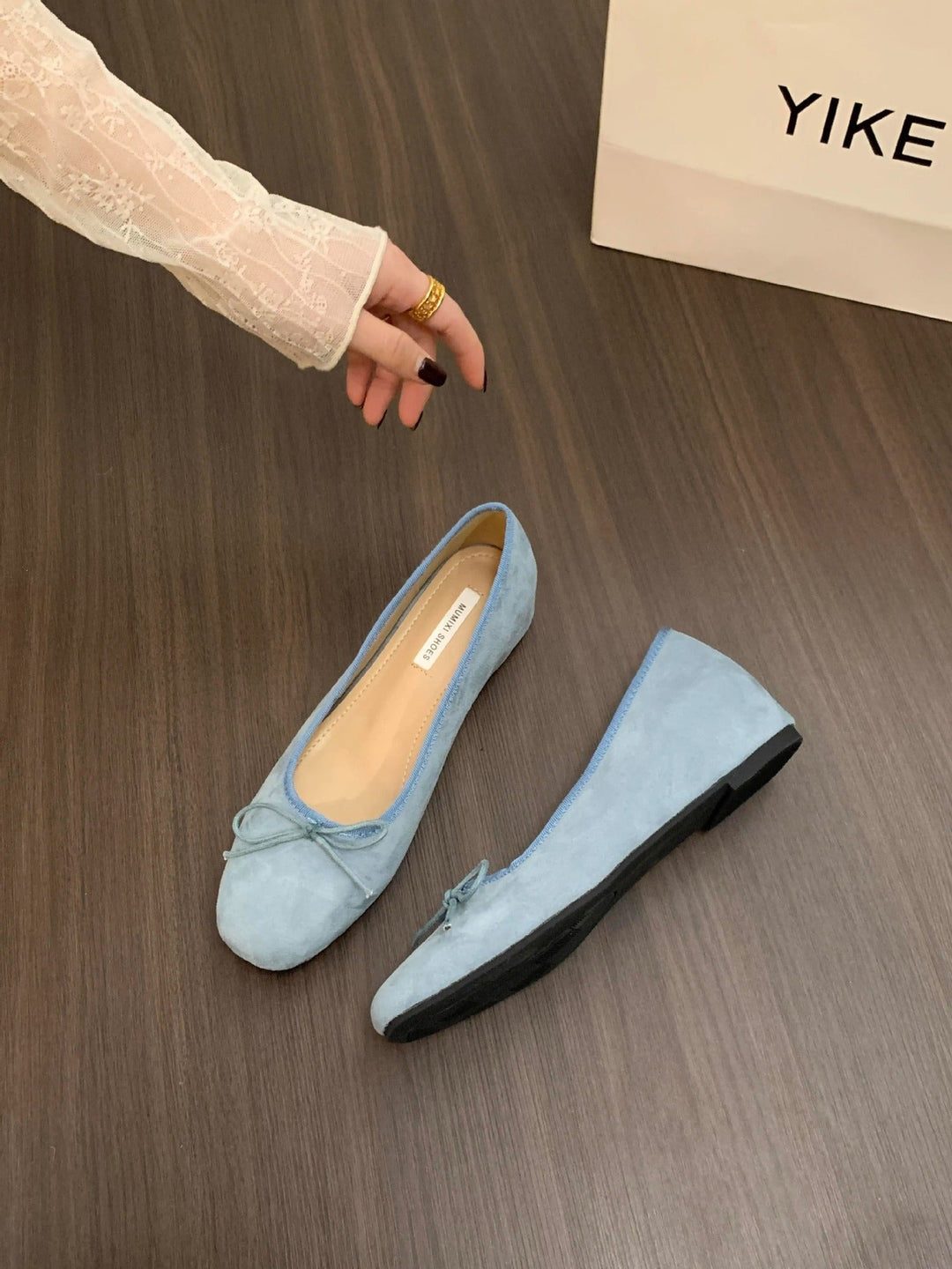 Damen Ballerinas aus hochwertigem Wildleder mit dekorativer Schleife Echoarchiv