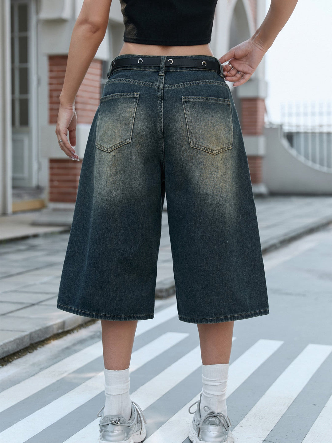 Damen Weite Denim-Culottes mit hohem Bund und praktischen Seitentaschen Echoarchiv