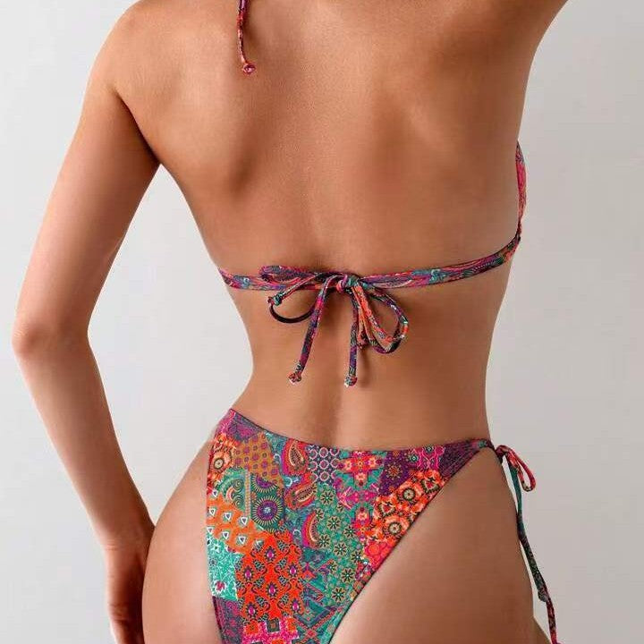 Damen Triangel-Bikini mit verspieltem Bindesystem Echo Archiv