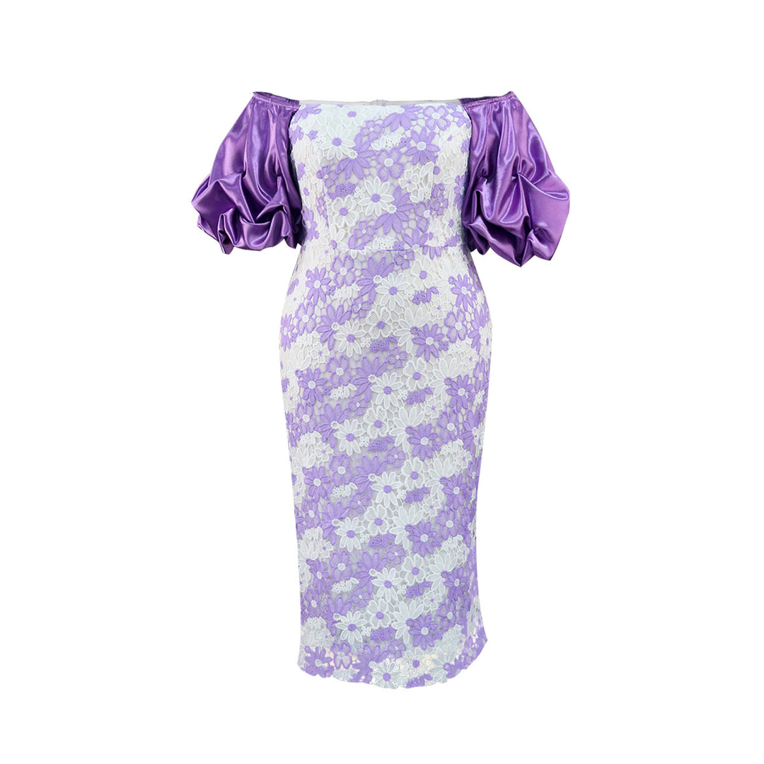 Damen Elegantes Spitzenkleid mit voluminösen Puffärmeln Echo Archiv