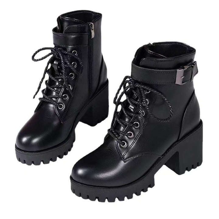Damen nan Plateau-Schnürstiefelette aus Kunstleder mit profilierter Gummisohle und verstellbarem Schnallenriemen Echo Archiv