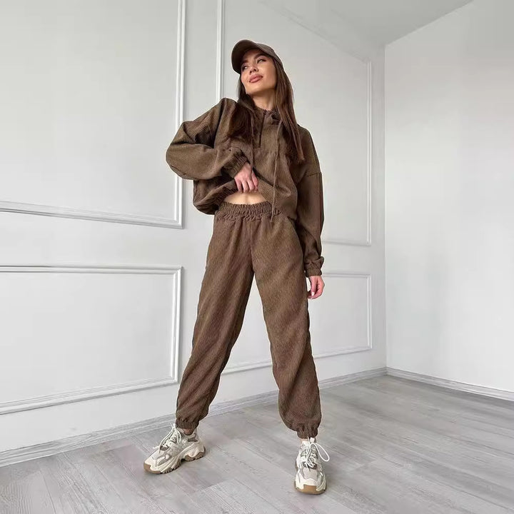 Damen Cordstoff Loungewear-Set mit Kapuzenpullover und Jogginghose Echoarchiv