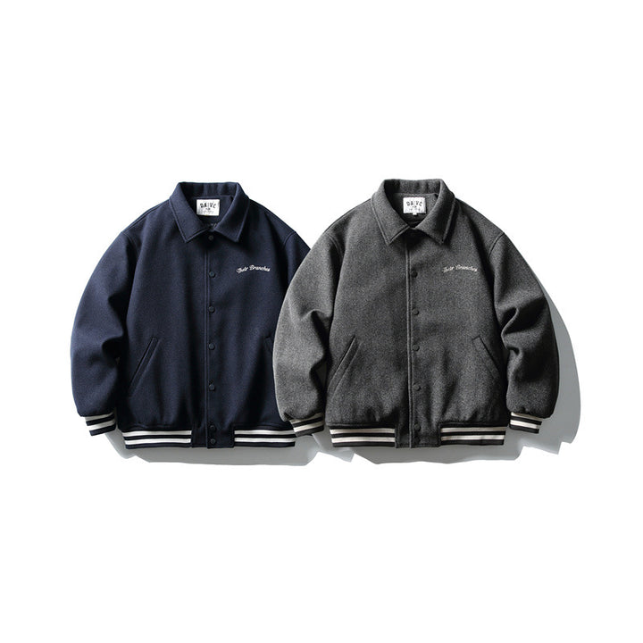 Herren Boxy College‑Blousonjacke aus Wollmix mit Druckknopfverschluss und gestreiften Rippbündchen Echoarchiv