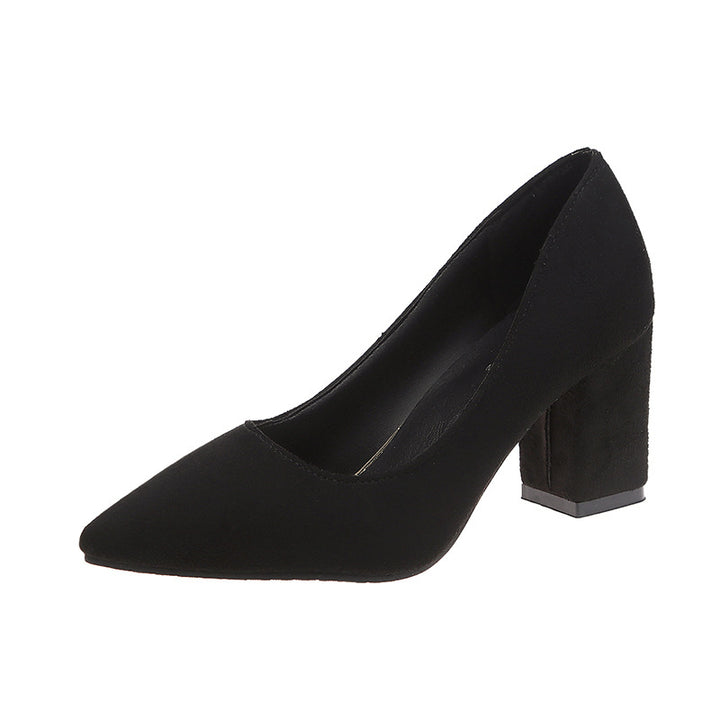 Damen Samtige Spitz-Pumps mit mittelhohem geometrischem Blockabsatz Echo Archiv