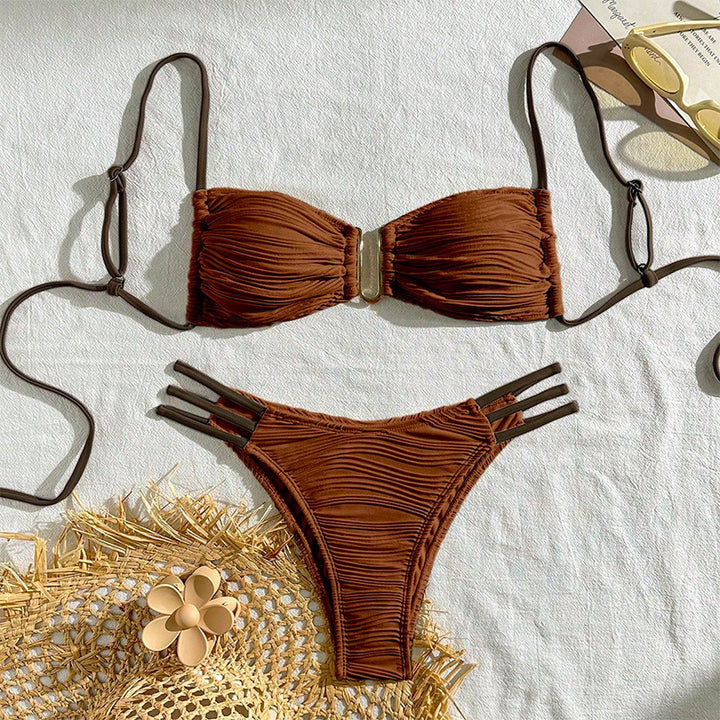 Damen Bikini-Set mit raffiniertem Falten-Design und modischen Akzenten Echo Archiv