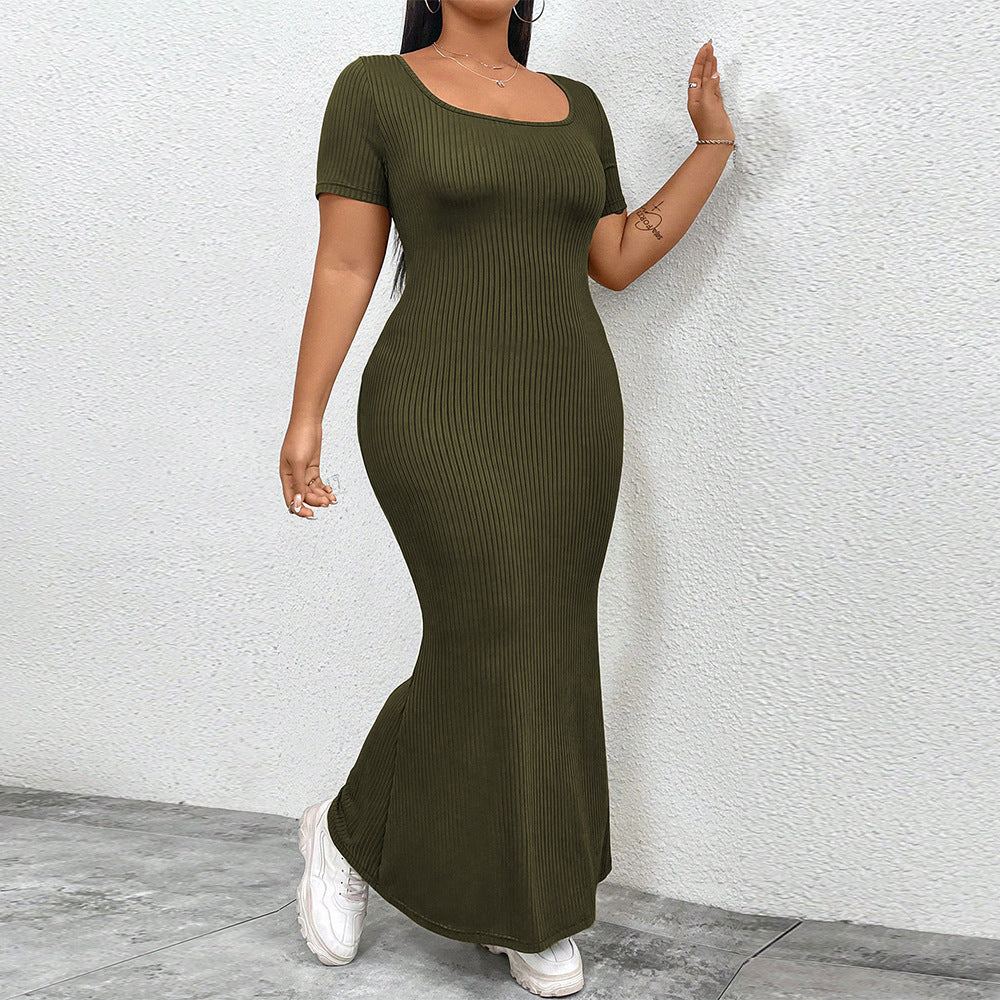 Damen figurbetontes Maxikleid mit quadratischem Ausschnitt aus Rippstrick Echo Archiv