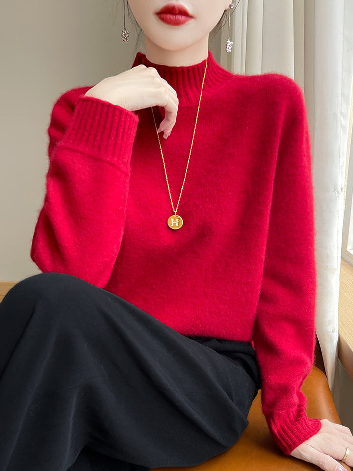 Damen Luxusweicher Midweight-Mockneckpullover aus Angora‑Optik mit feiner Rippe und entspannter Silhouette Echoarchiv