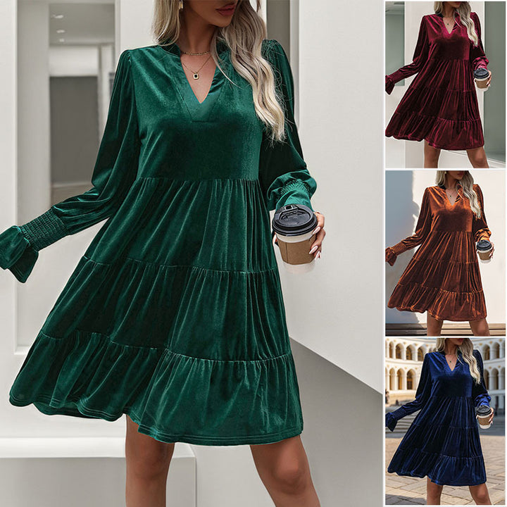 Damen Samt-Stufenkleid mit V-Ausschnitt, geraffter Passe und ballonärmeln Echoarchiv