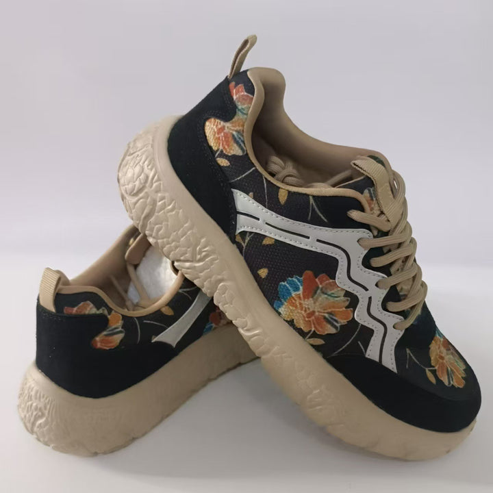Damen nan modische Plateau-Sneaker mit floralem Canvasmuster und Velourslederbesatz Echo Archiv