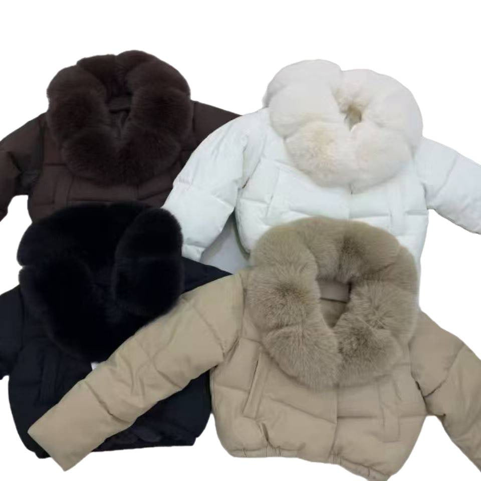 Damen nan kurze gesteppte Cropped-Pufferjacke mit voluminösem Kunstpelzkragen Echo Archiv