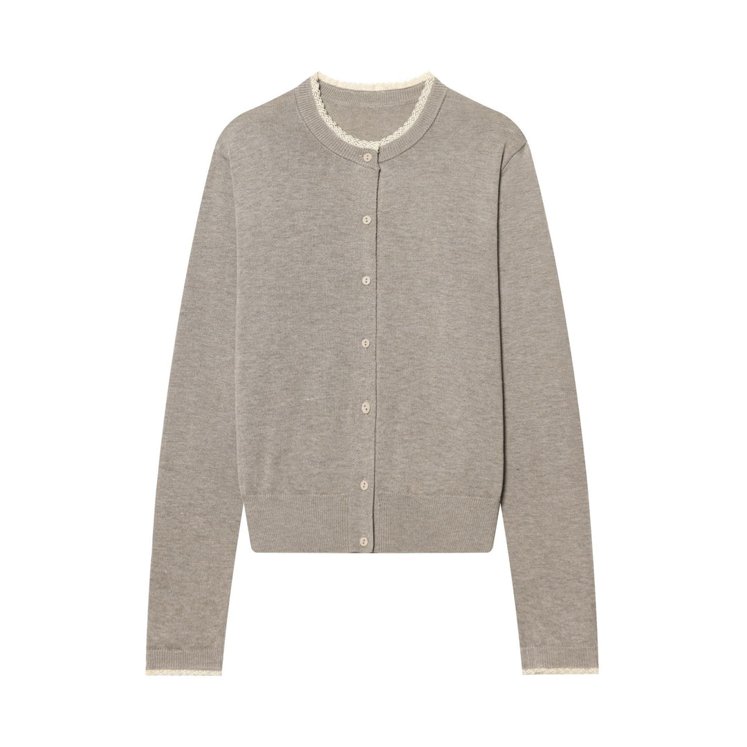 Damen kurz geschnittene Feinstrick-Cardigan mit Rundhalsausschnitt, durchgehender Knopfleiste und feiner Spitzenkante – Veloura