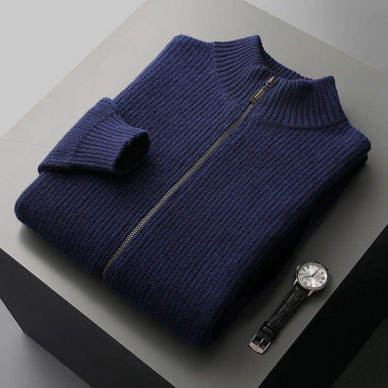 Herren Strickpullover mit modernem Reißverschluss und feiner Rippstruktur Echoarchiv