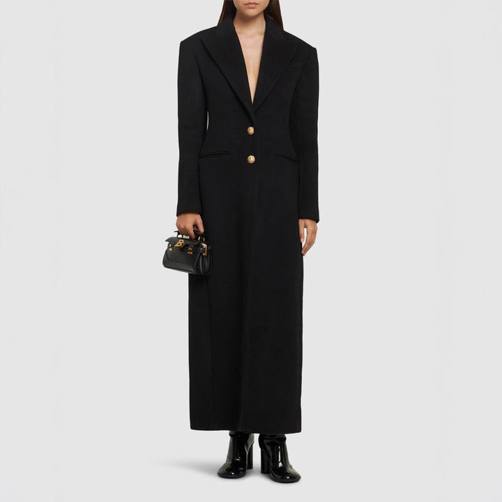 Damen Maxi-Mantelkleid mit markanter Schulterpartie und goldenen Zierknöpfen Echoarchiv