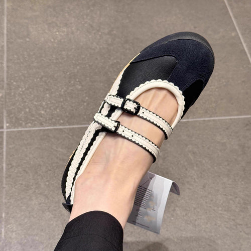 Damen Ballerinas mit verspieltem Riemendesign und hochwertiger Lederoberfläche Echoarchiv