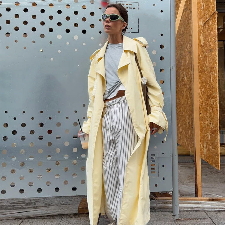 Damen Leichter Long-Trenchcoat mit Oversize-Silhouette, weitem Schalkragen und überlängerten Ärmeln Echoarchiv
