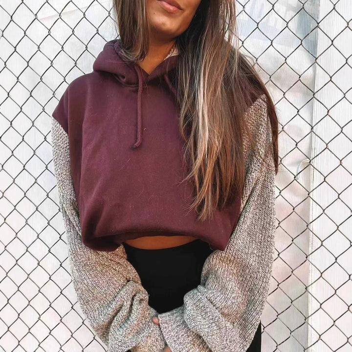 Damen nan Kapuzen-Cropped-Pullover mit weitgeschnittenen Strickärmeln und Kordelzug Echo Archiv
