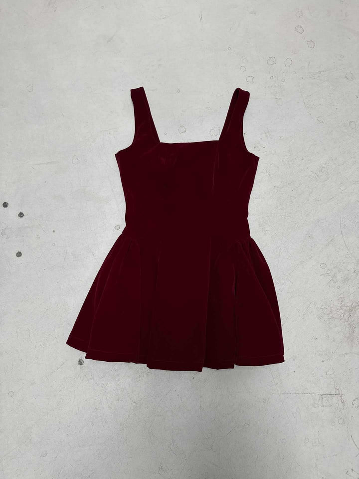 Damen Kurzes Samtkleid mit hochwertigem Schnitt und A-Linien-Silhouette Echo Archiv