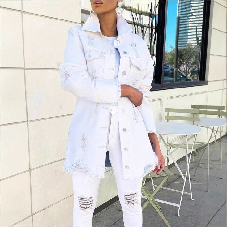 Damen Longline-Denimjacke mit Destroyed-Details und Fransenabschluss Echo Archiv