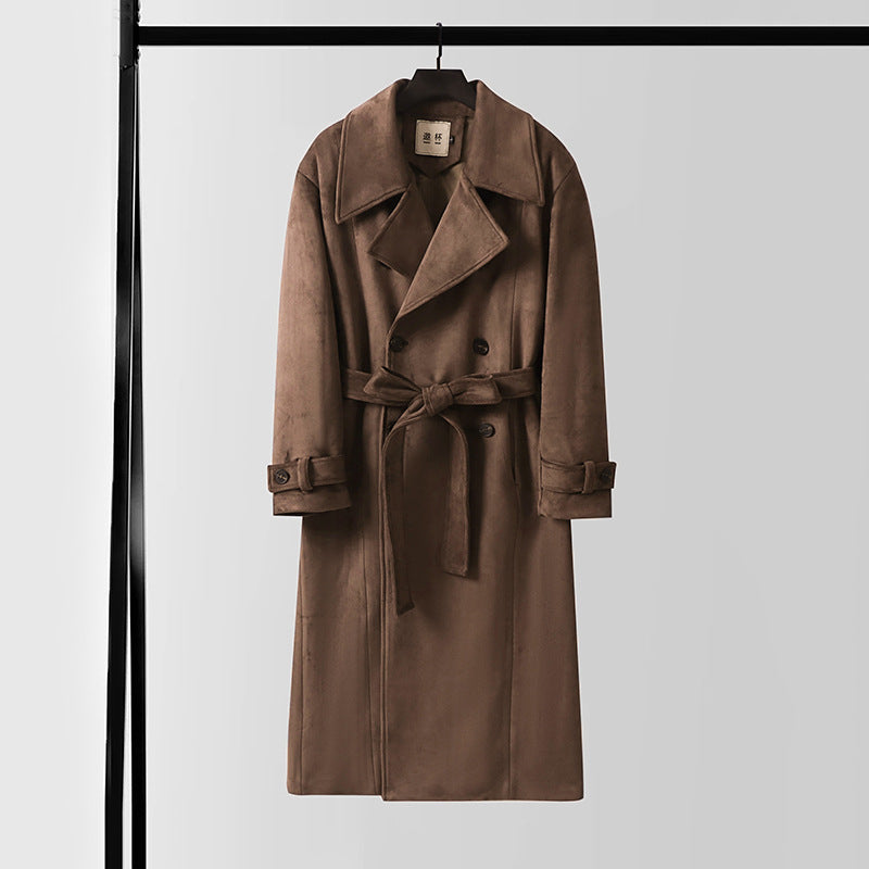 Herren Maxilanger Trenchcoat aus Velourslederoptik mit Doppelreihe und Taillenband Echoarchiv
