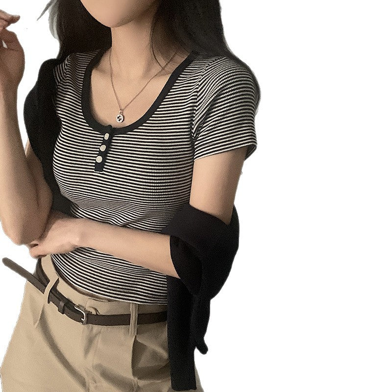 Damen modisches Kurzarmshirt mit Rundhalsausschnitt und Strukturdetails Echo Archiv