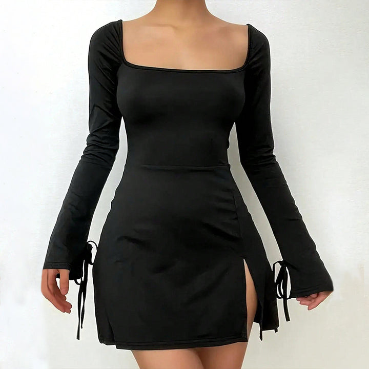 Damen figurbetontes Minikleid mit eckigem Ausschnitt Trompetenärmeln und seitlichem Schlitz – Élara