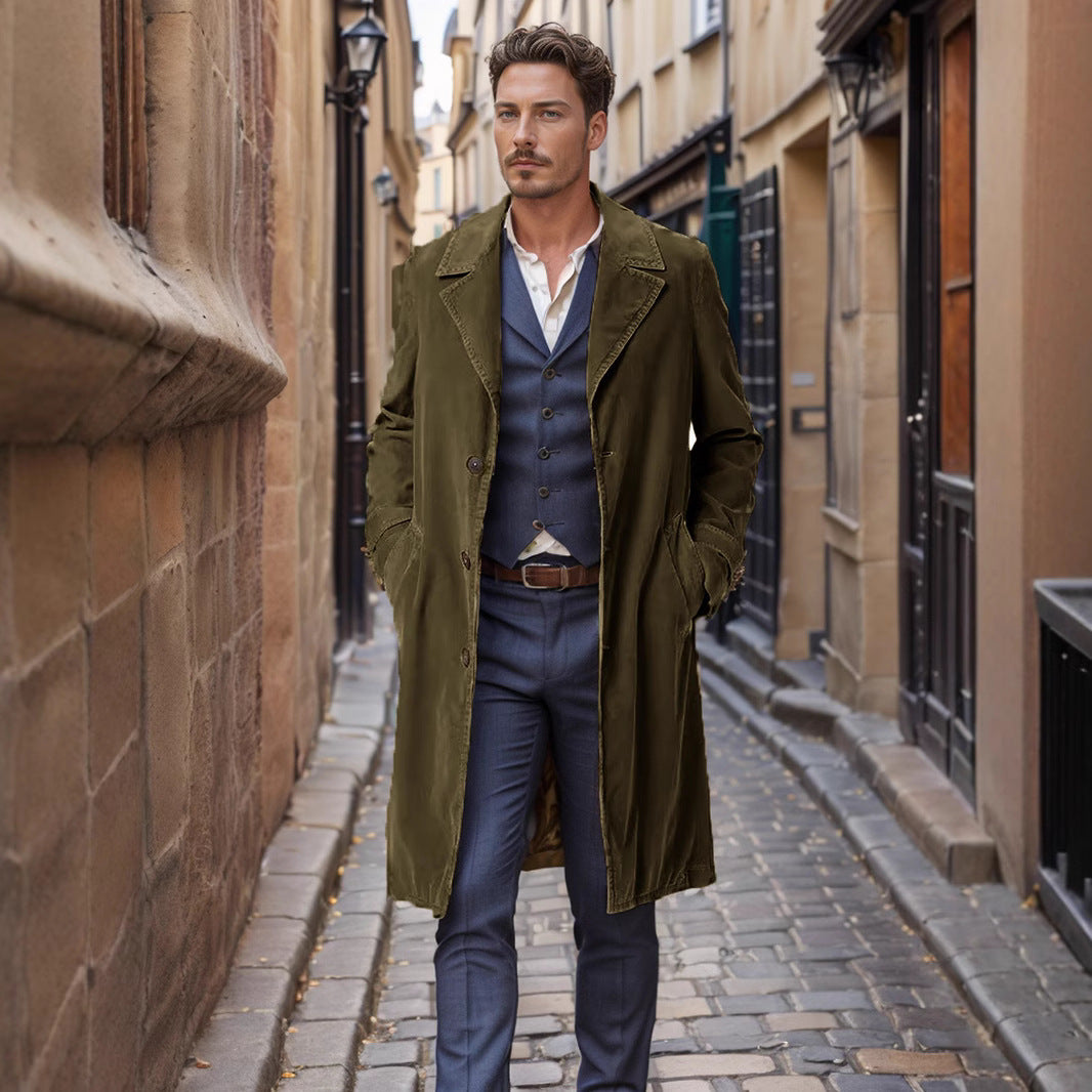 Herren eleganter Langmantel mit schmalem Schnitt und stilistischen Details Echoarchiv