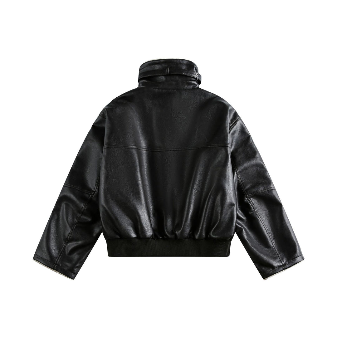 Damen Moderner Aviator-Blouson aus veganem Leder mit Teddykragen und kontrastierten Ärmelumschlägen Echoarchiv