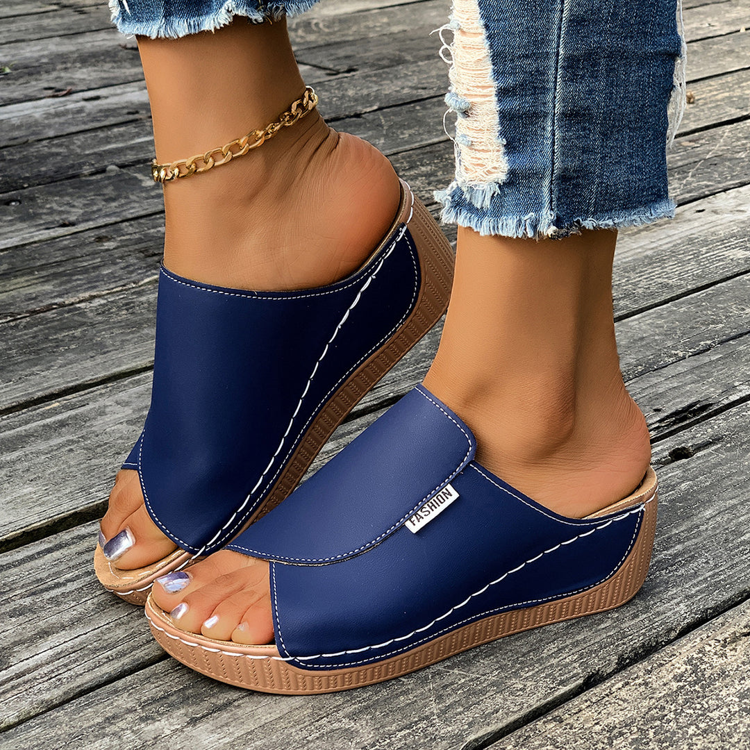 Damen  Slip-On Keil-Mules mit ergonomischem Memory-Fußbett und leicht profilierter Laufsohle Echo Archiv