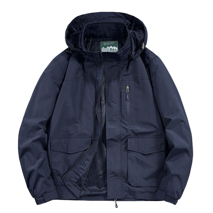 Herren Kapuzen-Outdoorjacke mit atmungsaktivem Meshfutter, wasserabweisender Ripstop‑Hülle & verdecktem Frontreißverschluss Echoarchiv
