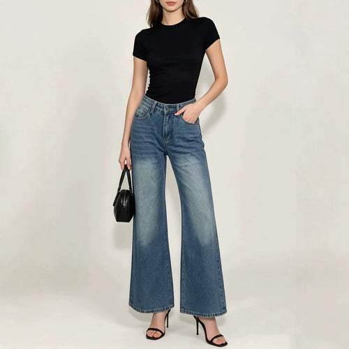 Damen nan High‑Waist Flared-Jeans mit weitem Bein, taillierender Bundnaht und dezenter Used-Struktur Echo Archiv