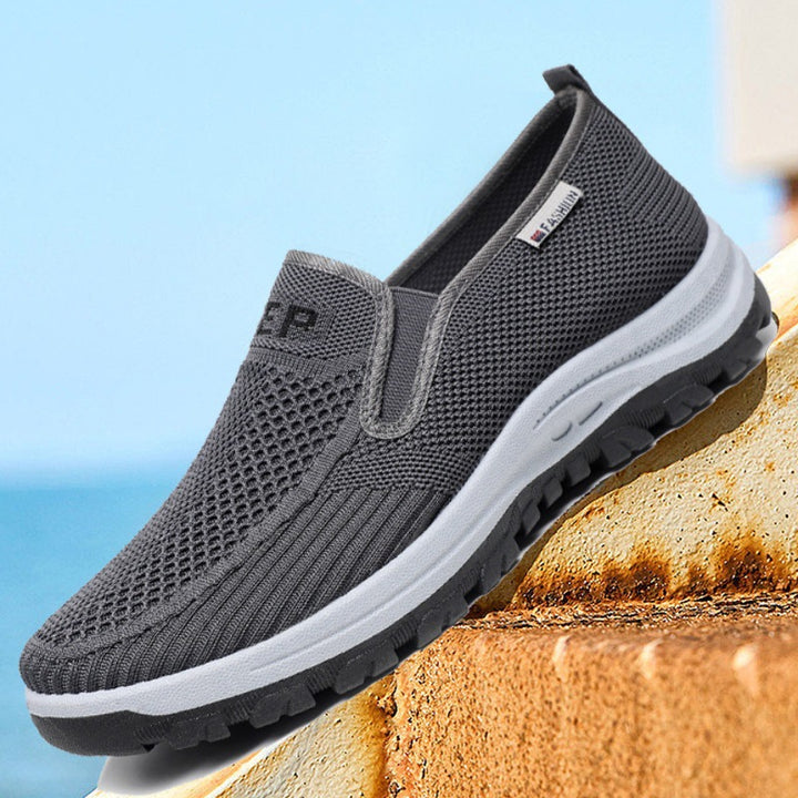 Herren Atmungsaktive Slip-On Sneakers mit rutschfester Sohle Echoarchiv