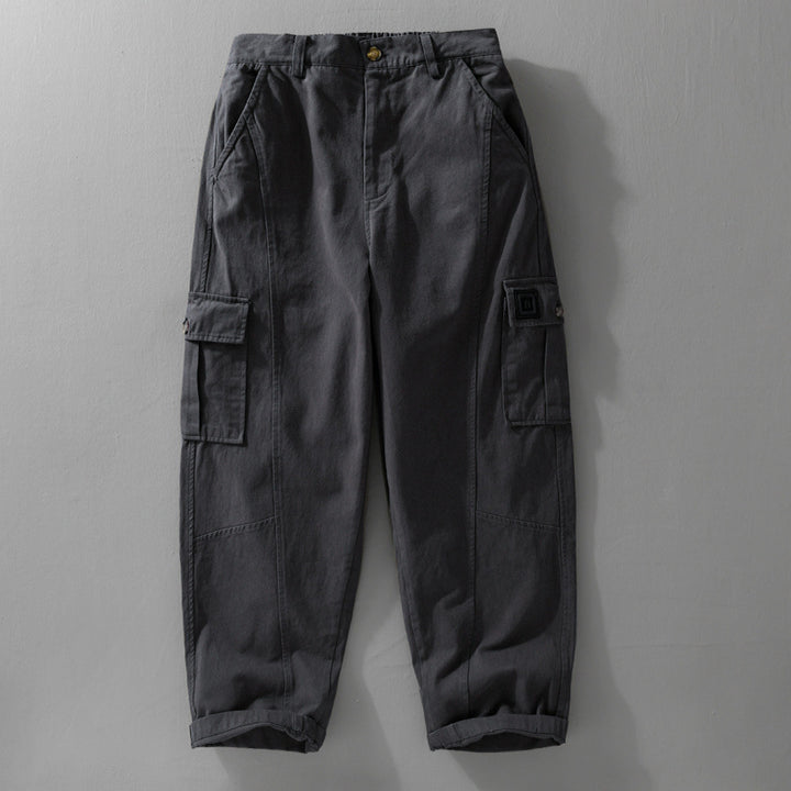 Herren Utility-Cargo-Hose aus Baumwoll-Twill mit aufgesetzten Beintaschen und relaxed Tapered Fit Echoarchiv