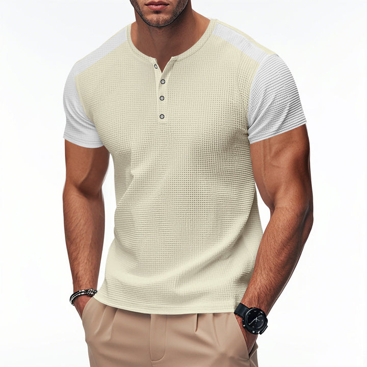 Herren Kurzarm-Henley-T-Shirt mit strukturierter Oberfläche und dezenter Knopfleiste Echoarchiv