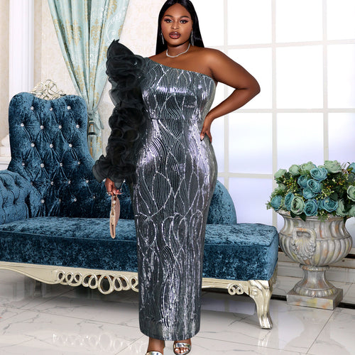 Damen Glamouröses Abendkleid mit schulterfreiem Design und voluminösen Rüschenärmel Echo Archiv
