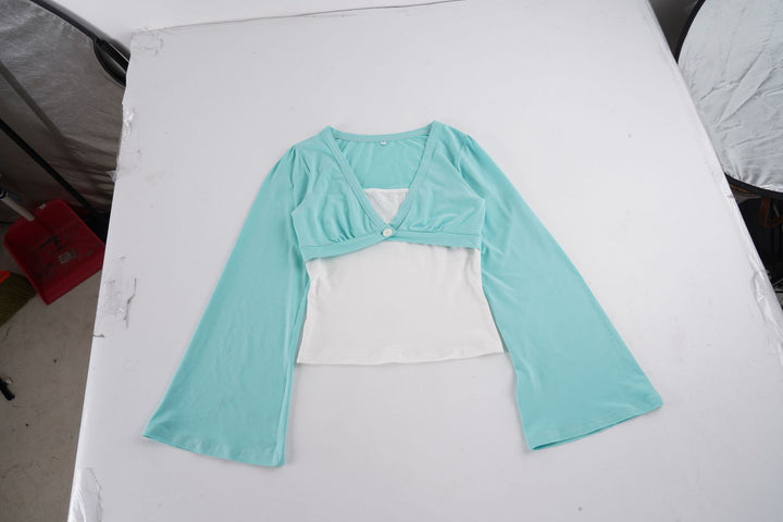 Damen nan Bolero-Overlay-Top mit tiefem V-Ausschnitt, ausgestellten Trompetenärmeln und integrierter Camisole Echo Archiv