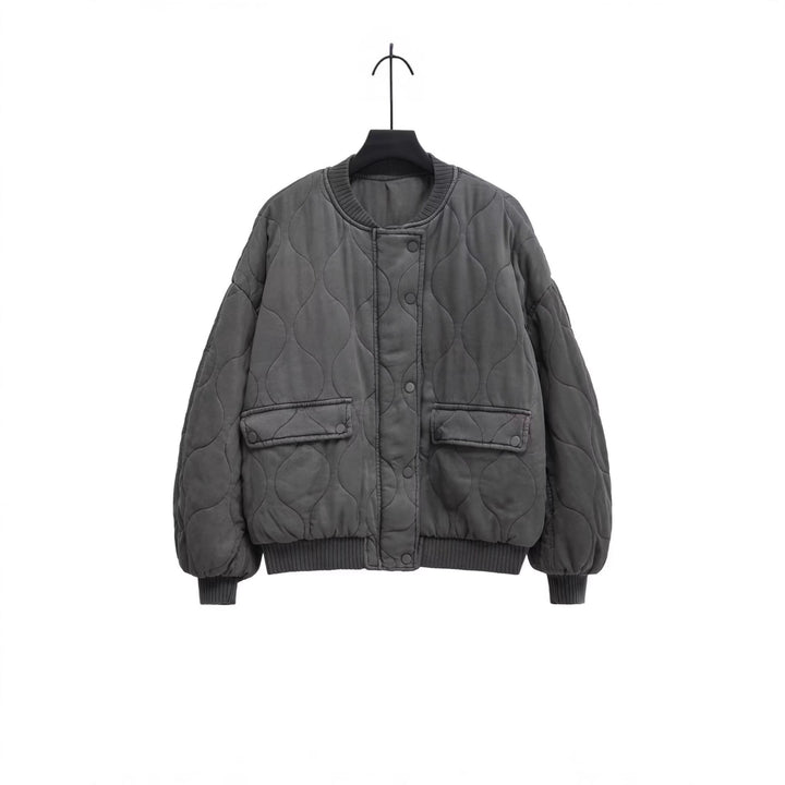 Damen Stepp-Bomberjacke mit organischer Steppung und Druckknopffront Echo Archiv