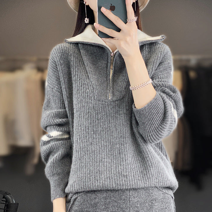 Damen Rippenstrick-Pullover mit halbem Reißverschluss, hohem Stehkragen und lässiger Passform Echoarchiv