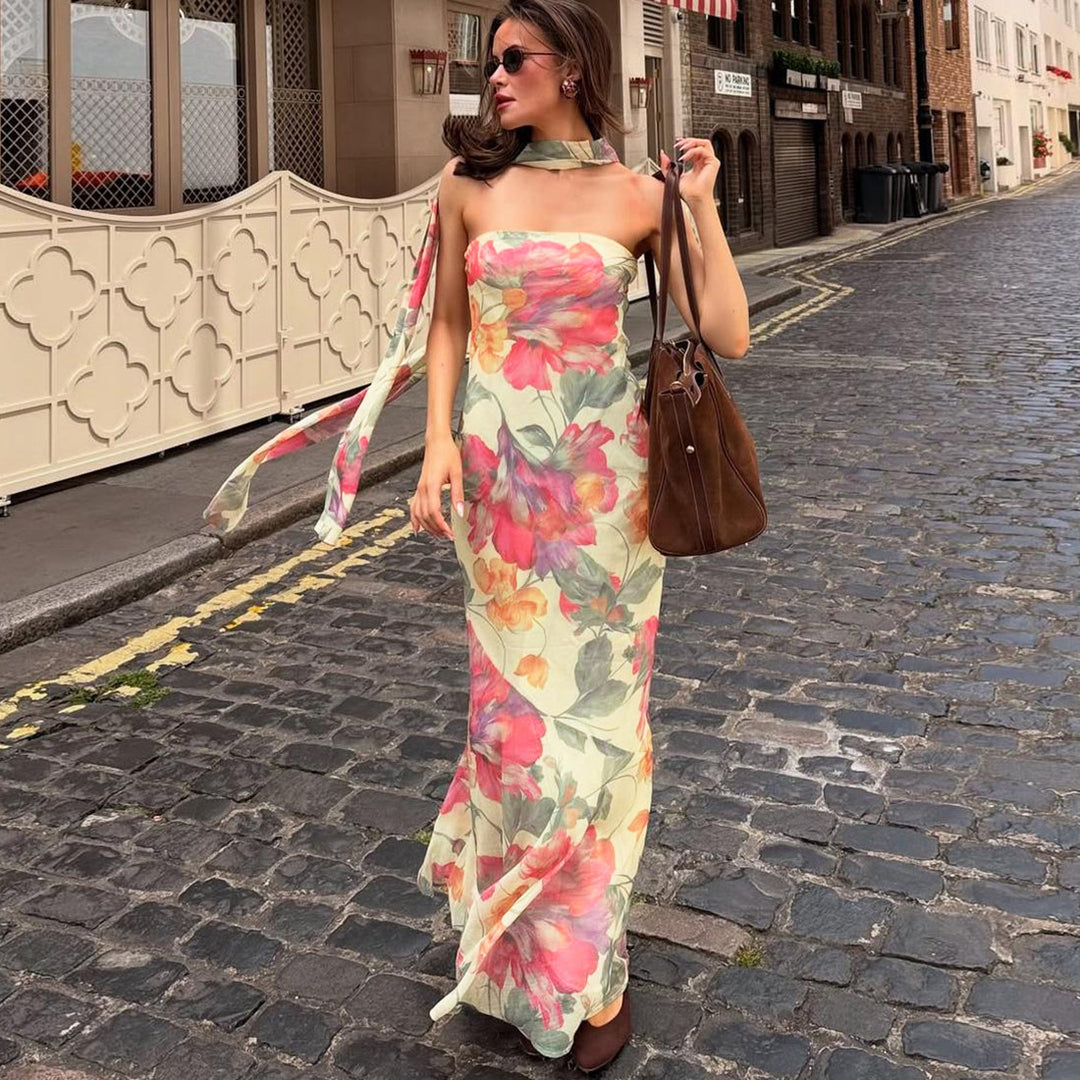 Damen Elegantes Maxikleid mit floralem Muster und schicker Rückenschnürung Echo Archiv