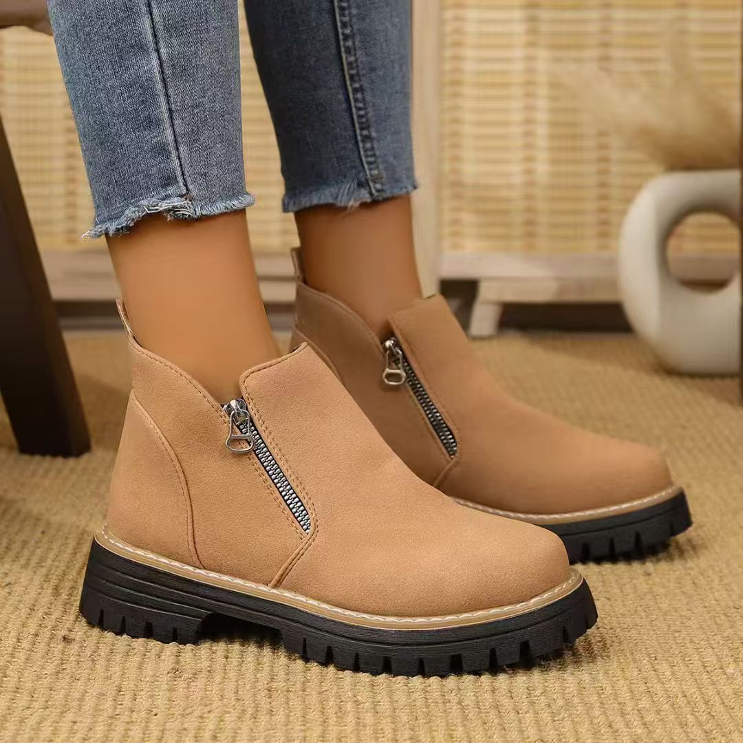 Damen Warme Chelsea-inspirierte Stiefelette mit seitlichem Reißverschluss und grober Profilsohle – Varelle