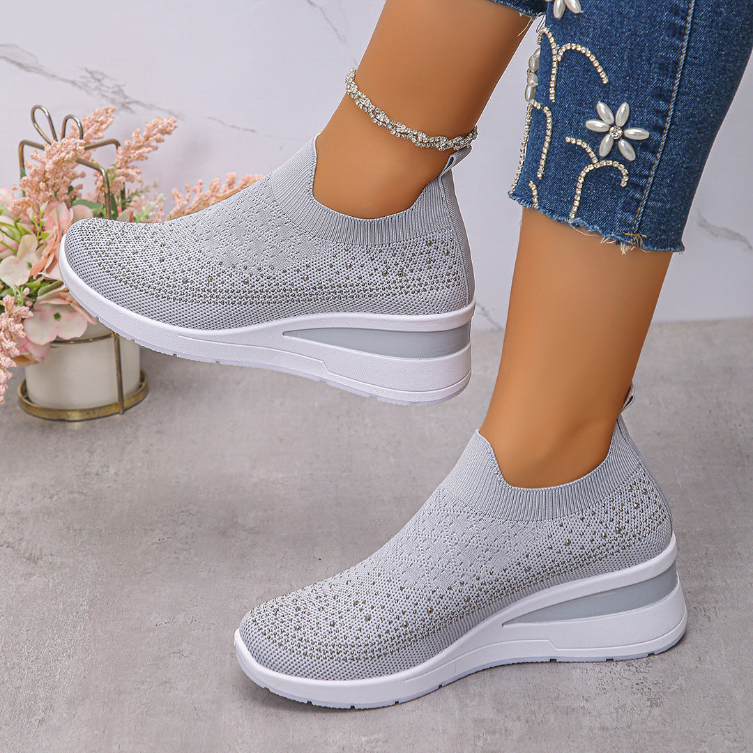 Damen Strick‑Slip‑On‑Sneaker mit verstecktem Keil und Glitzerapplikation Echo Archiv