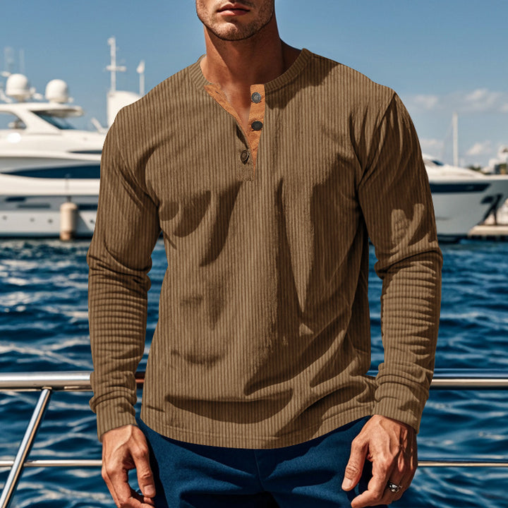 Herren Langarm-Henley-Shirt mit strukturiertem Design und modischen Knöpfen Echoarchiv