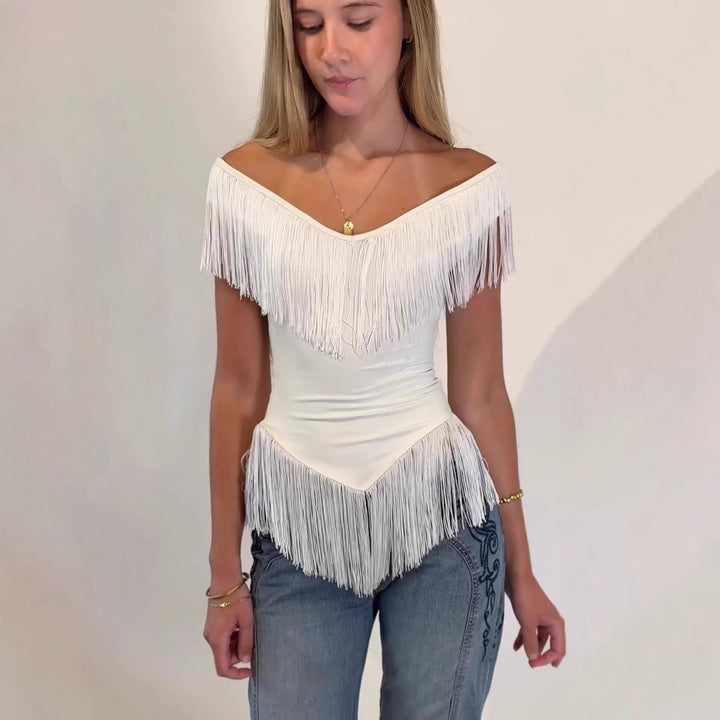 Damen Top mit fransigem Detail und Off-Shoulder-Design Echo Archiv