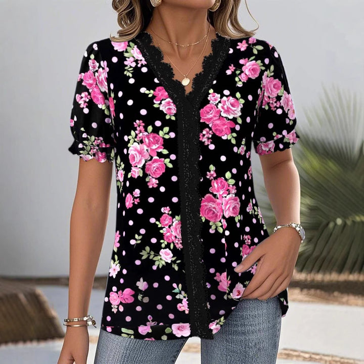 Damen nan florale V-Ausschnitt-Bluse mit dekorativer Spitzenblende und gerafften Kurzärmeln Echo Archiv
