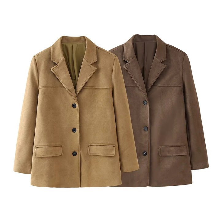 Damen nan kastiger Veloursblazer mit Reverskragen und aufgesetzten Pattentaschen Echo Archiv
