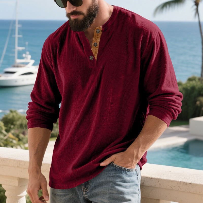 Herren Langarm-Henley-Shirt mit strukturiertem Material und modischen Knopfdetails Echoarchiv