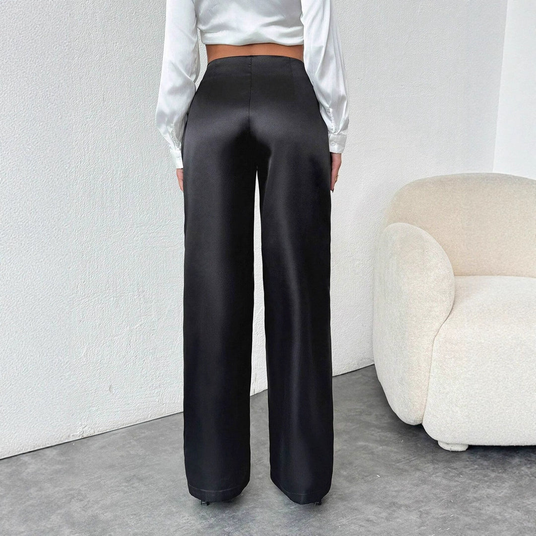 Damen Weite Satin-Hose mit elegantem Schnitt Echo Archiv