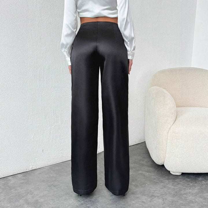 Damen Weite Satin-Hose mit elegantem Schnitt Echo Archiv
